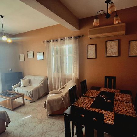 Sofia Apartments บาร์บาตี ภายนอก รูปภาพ