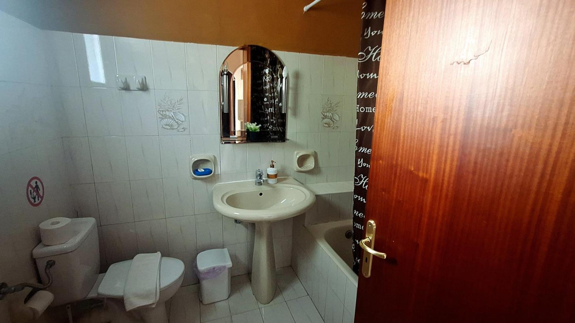 Sofia Apartments บาร์บาตี ภายนอก รูปภาพ